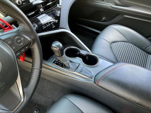 Used 2023 Toyota Camry SE w/ Convenience Package FWD image 14
