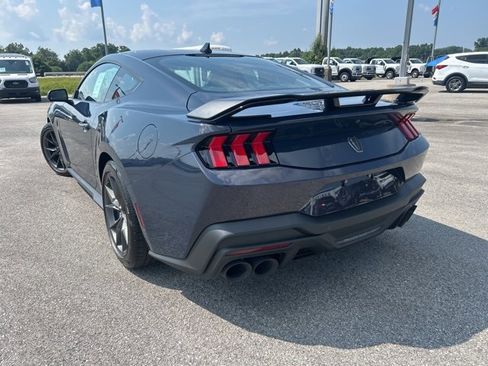 New 2025 Ford Mustang Dark Horse image 9