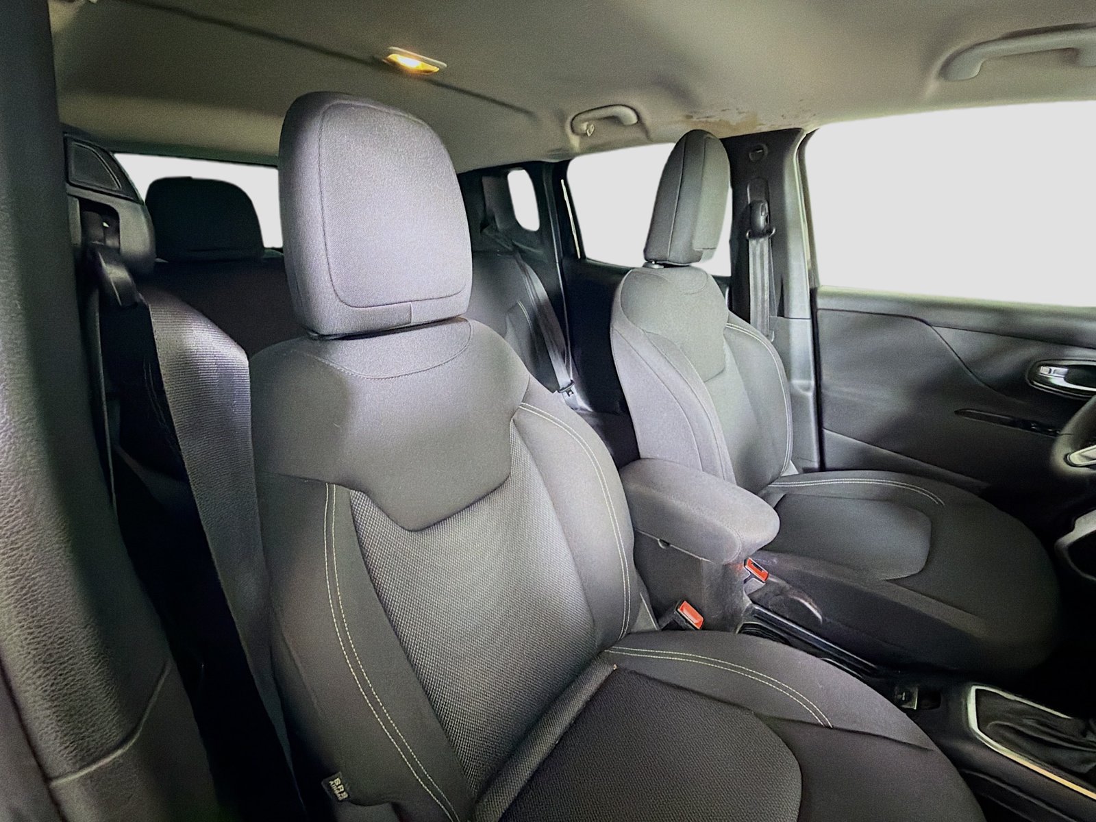 Used 2020 Jeep Renegade Sport FWD image 26