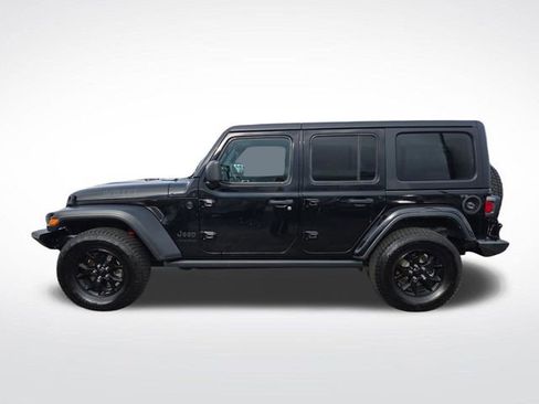 Used 2022 Jeep Wrangler Unlimited Sport image 12