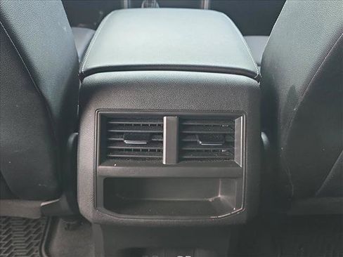 Used 2021 Volkswagen Atlas Cross Sport SEL image 16