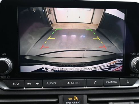 Used 2024 Nissan Altima 2.5 SV image 38