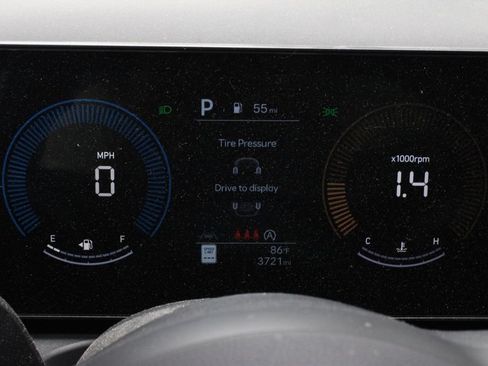 Used 2025 Hyundai Tucson SE FWD image 26
