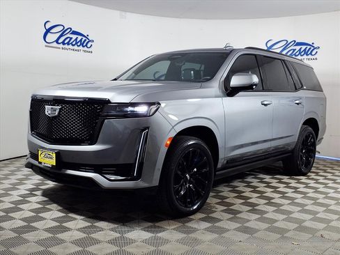 Used 2023 Cadillac Escalade Sport Platinum w/ LPO, ONYX Package image 5