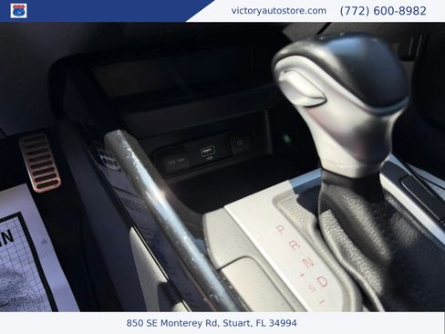 Used 2024 Kia Forte GT-Line FWD image 32