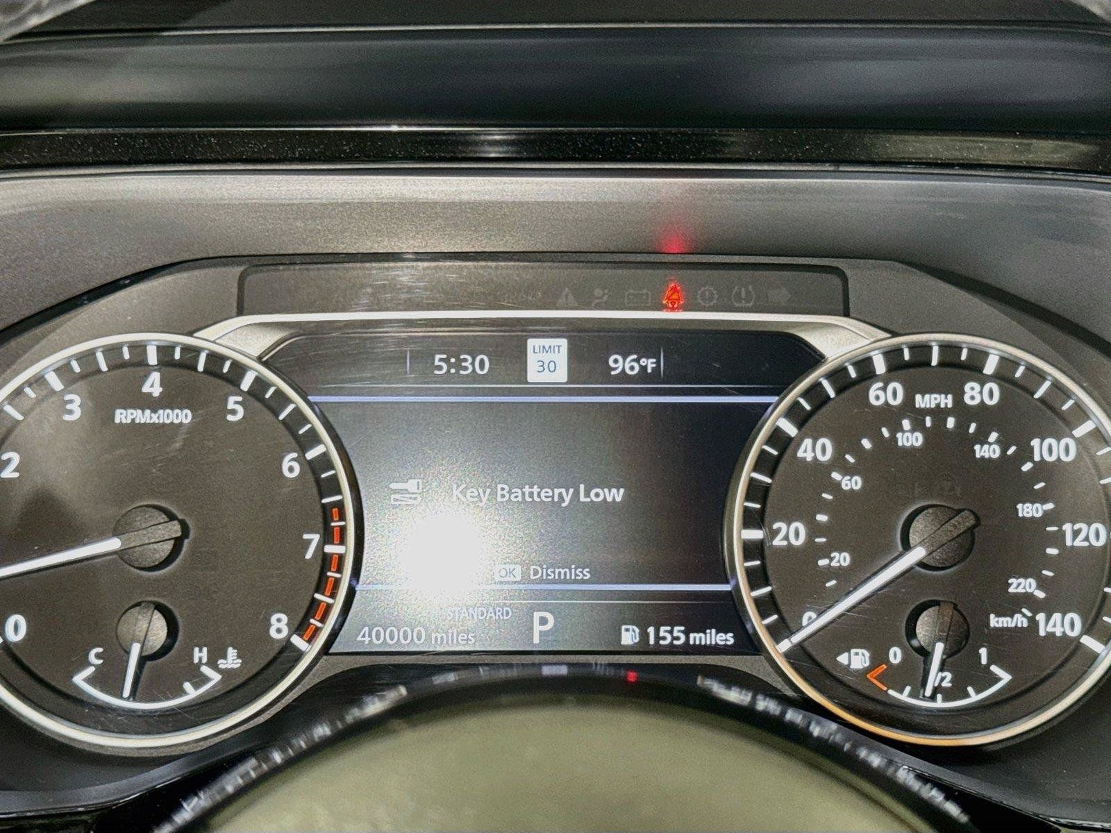 Used 2025 Nissan Pathfinder SL FWD image 10