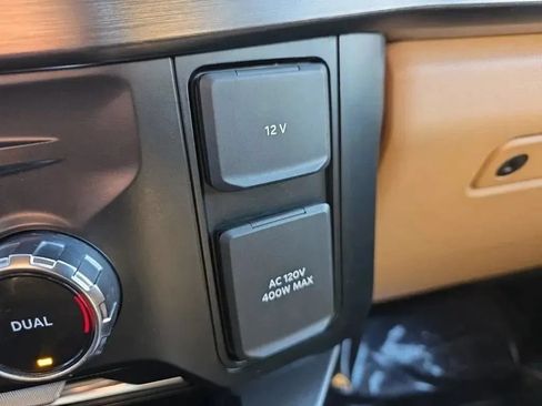 Used 2023 Ford F250 Lariat w/ Chrome Package AWD/4WD image 35