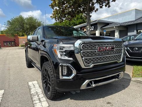 Used 2020 GMC Sierra 1500 Denali w/ Denali Ultimate Package AWD/4WD image 2