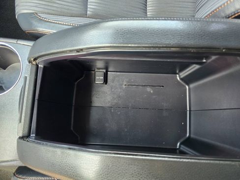 Used 2014 Toyota Highlander Plus FWD image 20