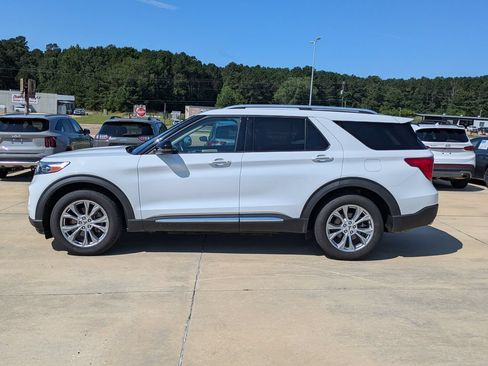 Used 2021 Ford Explorer Limited w/ Equipment Group 301A AWD/4WD image 5