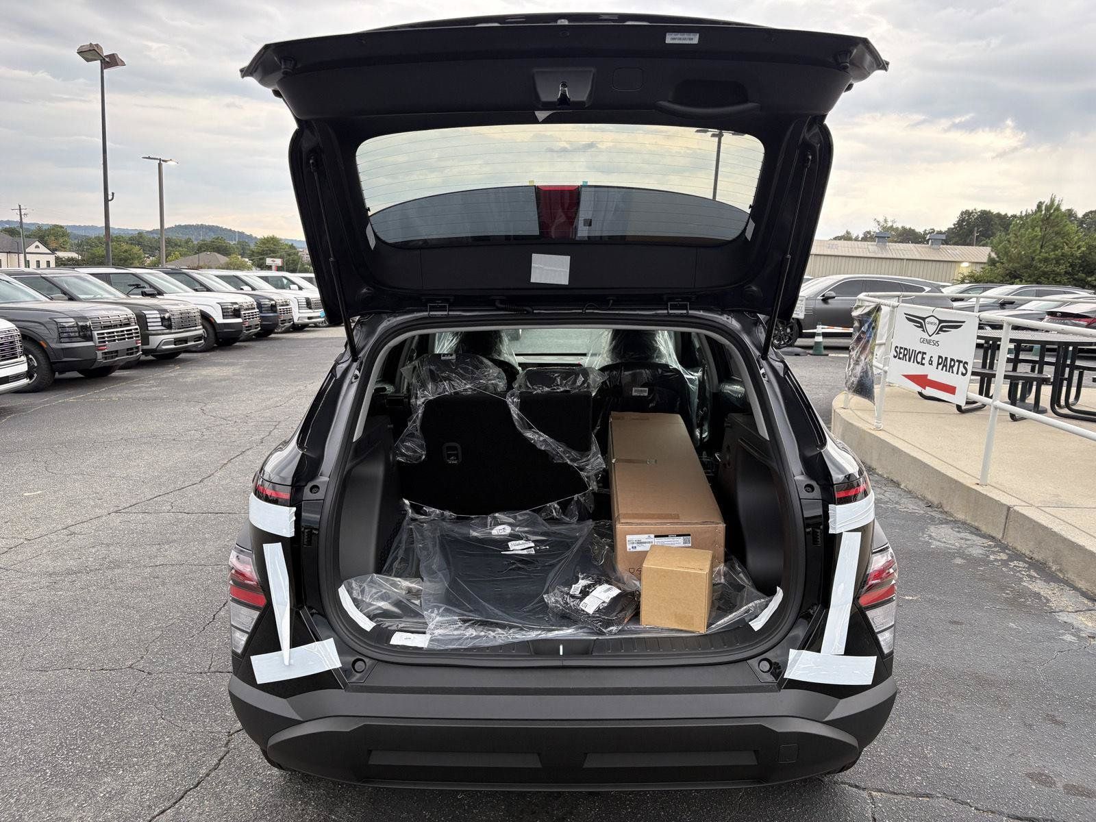 New 2027 Hyundai Kona SEL Sport FWD image 9