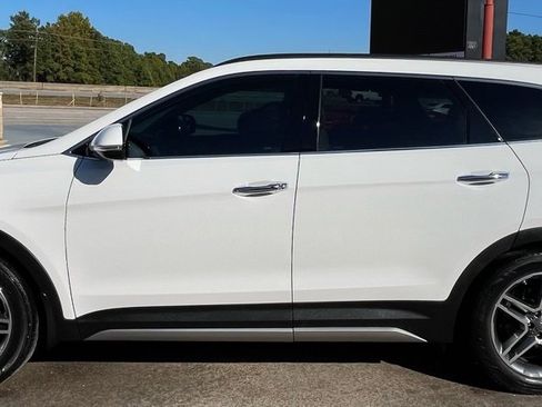 Used 2019 Hyundai Santa Fe XL image 8