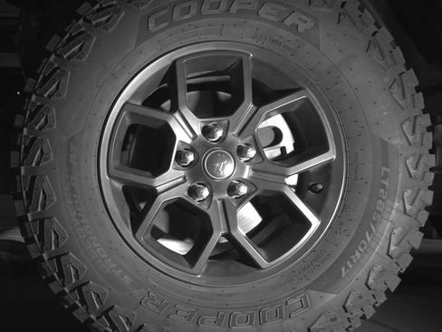 Used 2024 Jeep Wrangler Sport AWD/4WD image 21