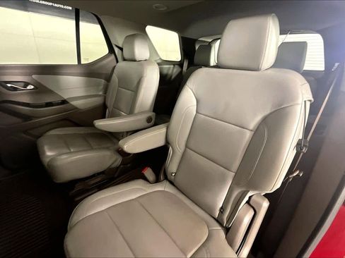 Used 2019 Chevrolet Traverse Premier w/ Driver Confidence II Package image 19