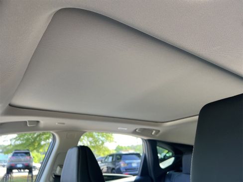 New 2025 Nissan Murano SL image 17