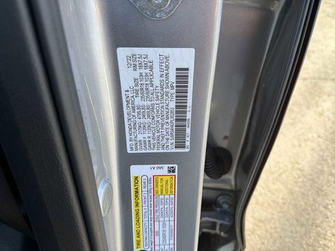 Certified 2023 Honda CR-V EX image 34