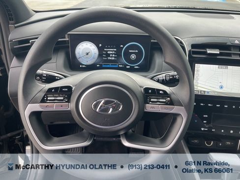 Certified 2024 Hyundai Santa Cruz SEL w/ Activity Package image 6