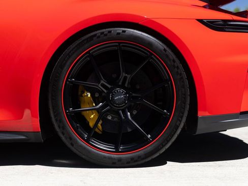 Used 2026 Porsche 911 GT3 RWD image 6