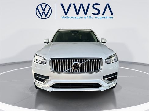 Used 2023 Volvo XC90 B6 Ultimate w/ Protection Package Premier image 3