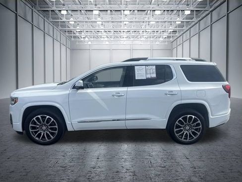 Used 2023 GMC Acadia Denali AWD/4WD image 2