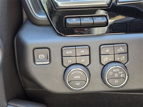 New 2025 Chevrolet Silverado 2500 LTZ w/ LTZ Plus Package image 30