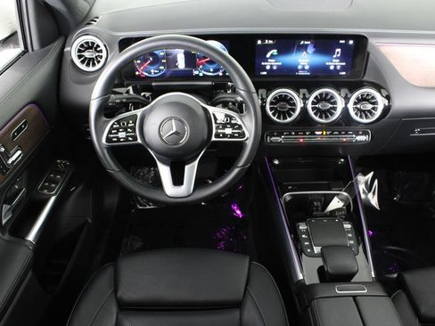 Used 2023 Mercedes-Benz GLA 250 image 6