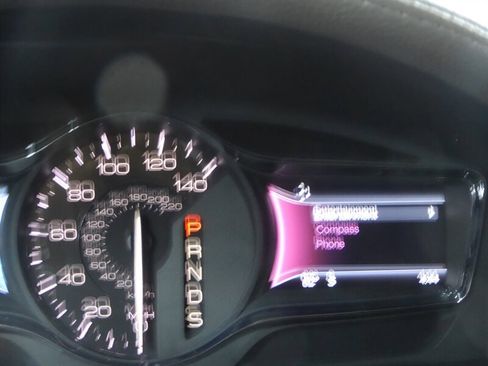 Used 2014 Lincoln MKX AWD image 10