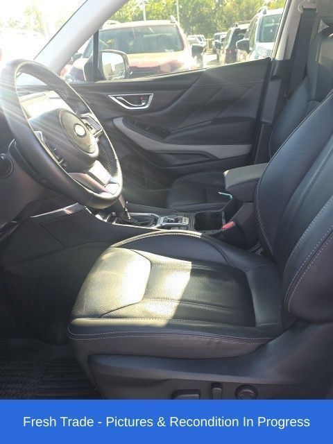 Used 2024 Subaru Forester Limited AWD/4WD image 10