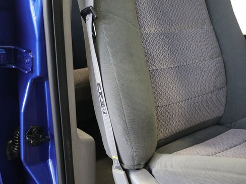 Used 2003 Ford F350 XLT image 75