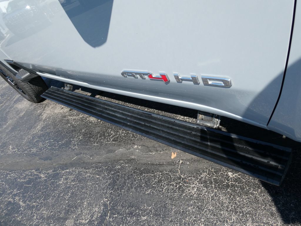 Certified 2025 GMC Sierra 2500 AT4 w/ AT4 Premium Plus Package AWD/4WD image 14
