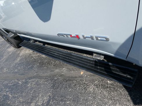 Certified 2025 GMC Sierra 2500 AT4 w/ AT4 Premium Plus Package AWD/4WD image 14