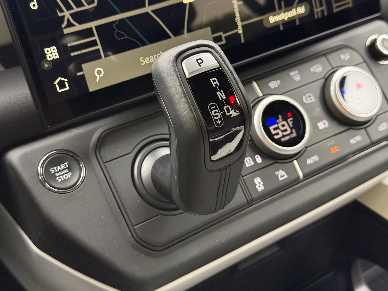 New 2026 Land Rover Defender 110 X-Dynamic SE AWD/4WD image 26