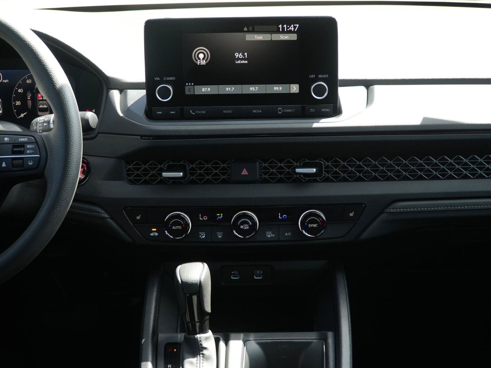 Used 2025 Honda Accord SE image 26