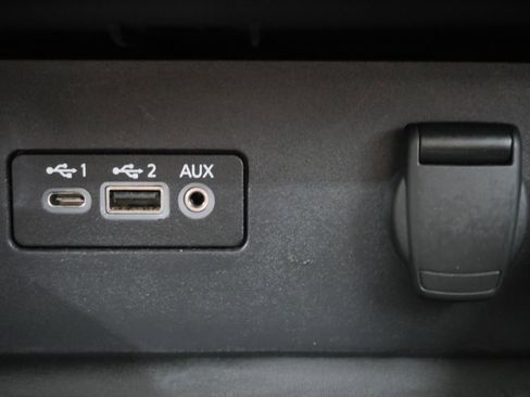 Used 2024 Nissan Altima 2.5 SR FWD image 20