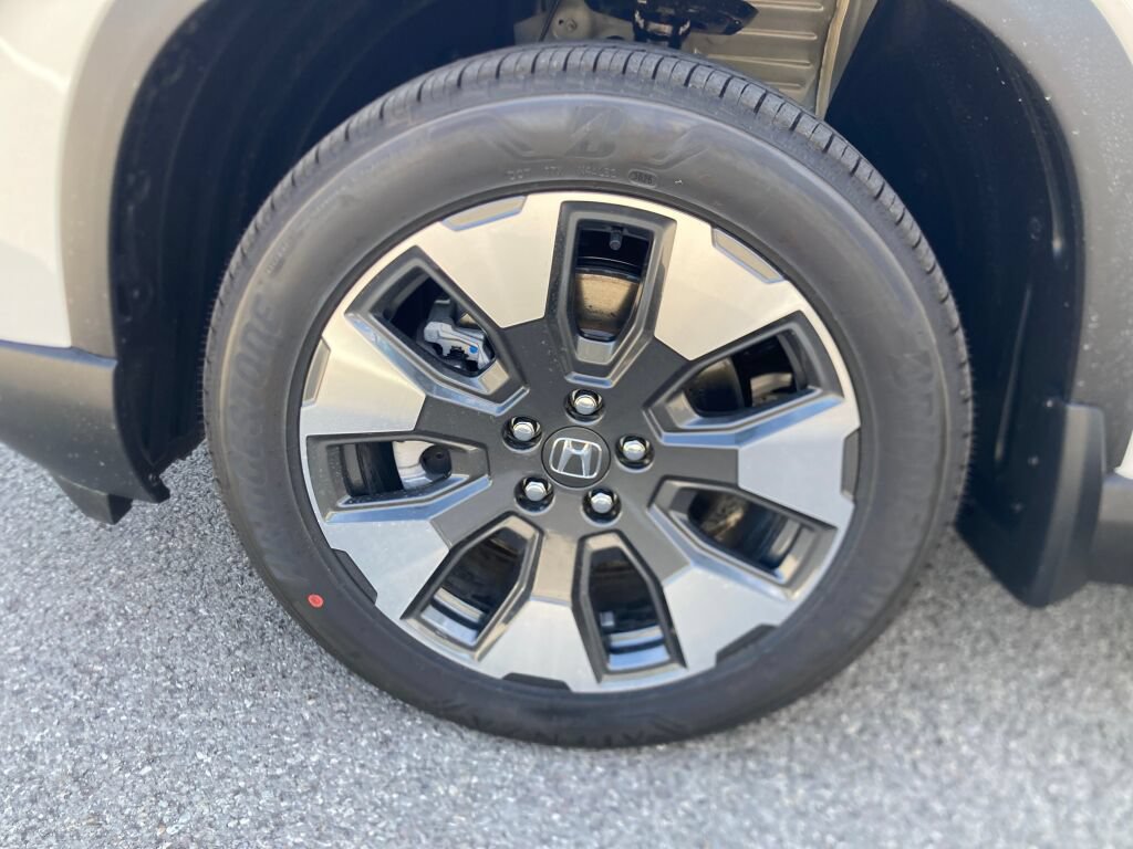 New 2026 Honda Pilot Elite image 10