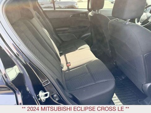 Used 2024 Mitsubishi Eclipse Cross LE image 11