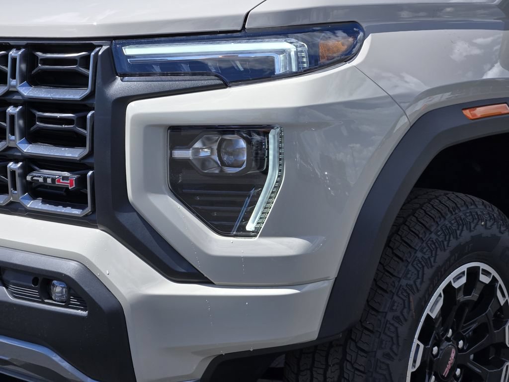 New 2026 GMC Canyon AT4 w/ Technology Plus Package AWD/4WD image 5