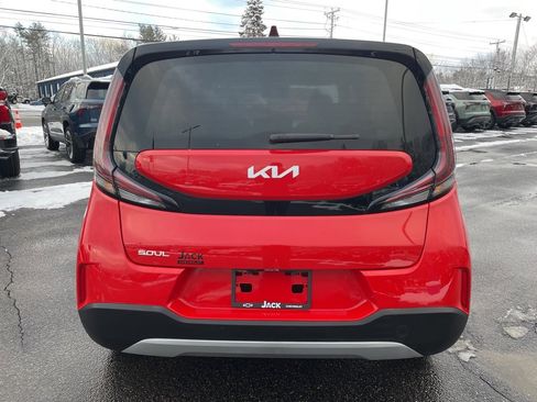 Used 2024 Kia Soul LX w/ Option Group 015 image 6