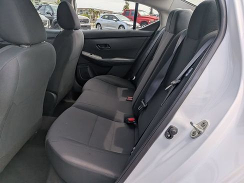 Used 2024 Nissan Sentra S FWD image 15