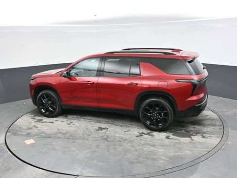 Used 2024 Chevrolet Traverse RS w/ LPO, Floor Liner Package AWD/4WD image 36