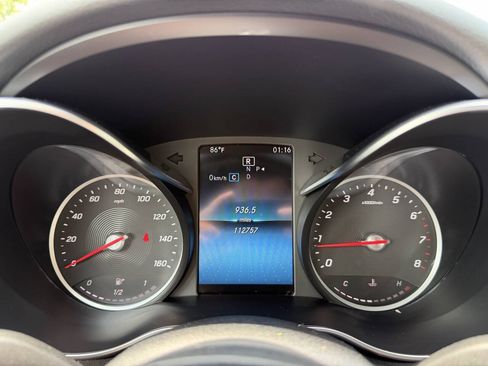 Used 2019 Mercedes-Benz C 300 Sedan image 22