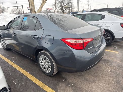 Used 2019 Toyota Corolla LE image 4