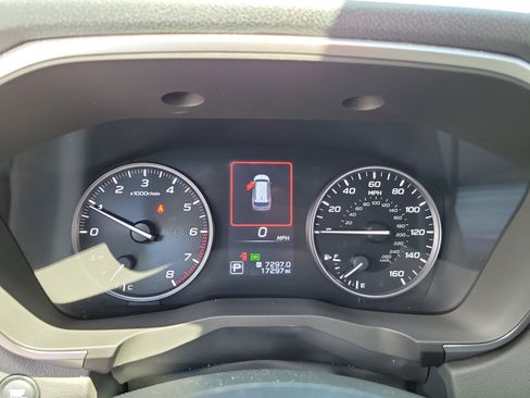 Used 2024 Subaru Ascent Limited w/ Technology Package AWD/4WD image 27
