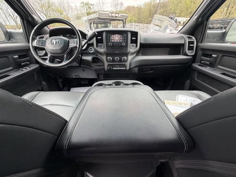 Used 2022 RAM 5500 Tradesman AWD/4WD image 13