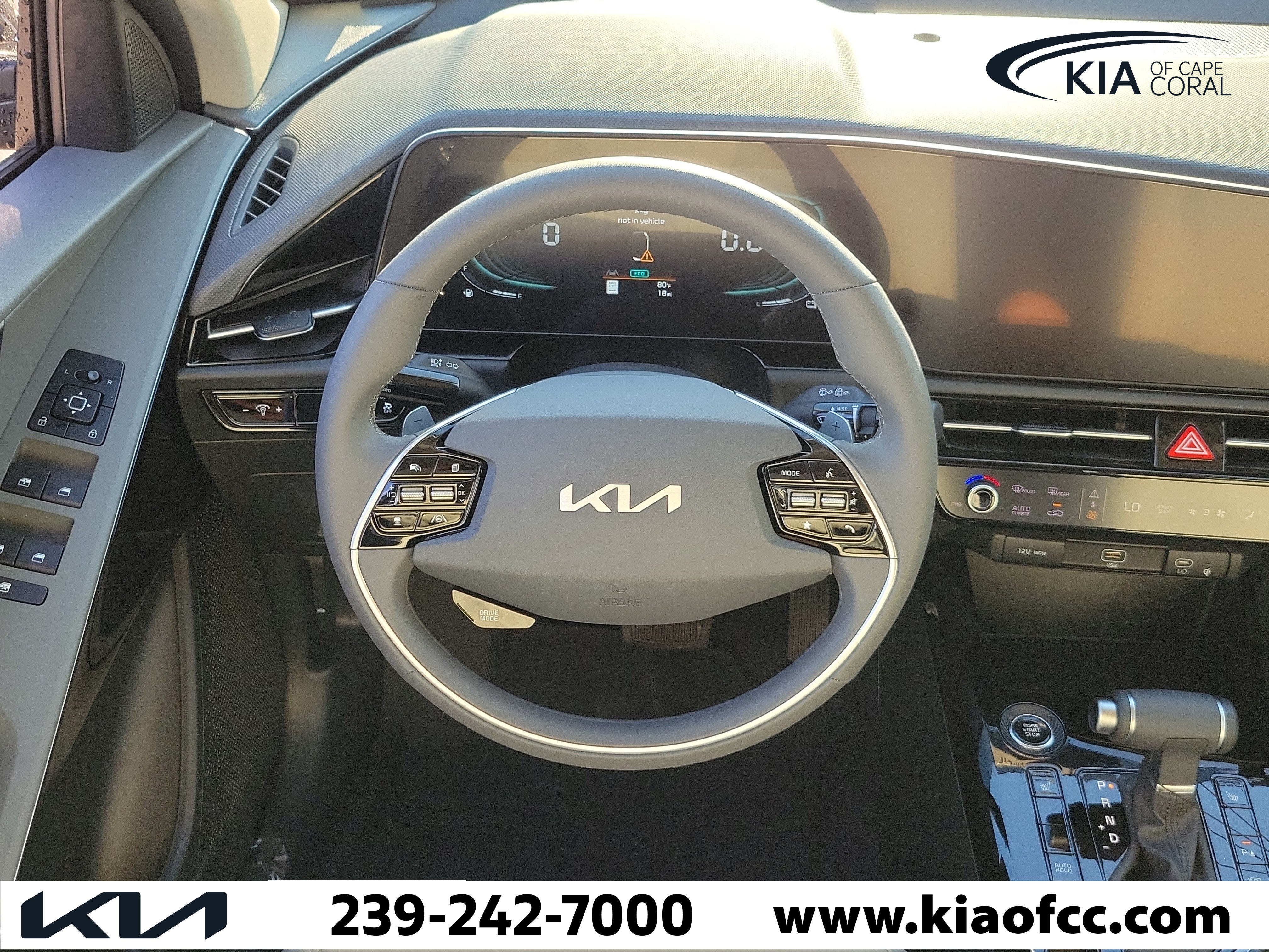 New 2026 Kia Niro EX FWD image 17