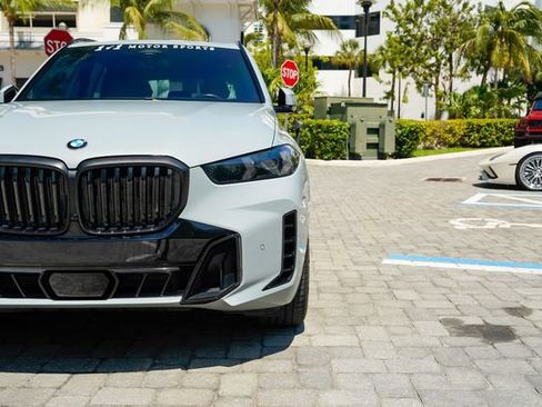 Used 2024 BMW X5 sDrive40i w/ M Sport Package RWD image 8