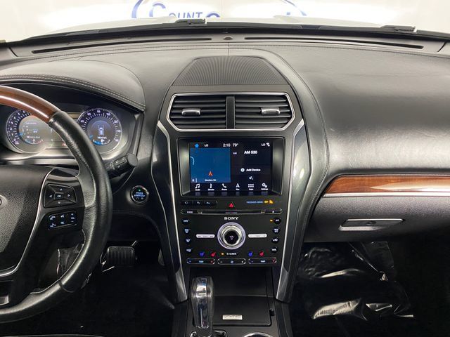 Used 2018 Ford Explorer Platinum AWD/4WD image 18