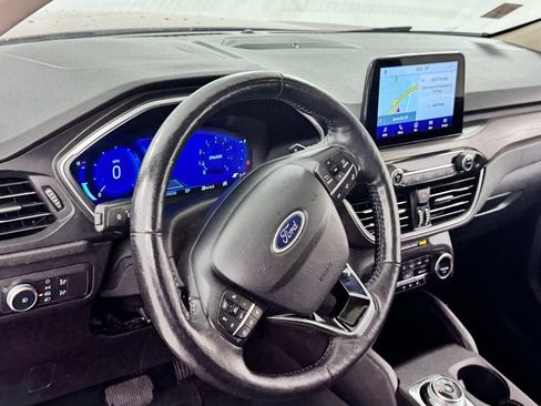 Used 2020 Ford Escape Titanium AWD/4WD image 37