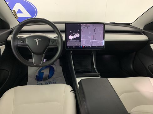 Used 2020 Tesla Model 3 Long Range AWD/4WD image 30