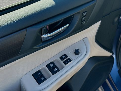 Used 2015 Subaru Legacy 2.5i Limited image 21